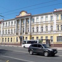 На проспекте Кирова Черноморнефтегаз :: Валентин Семчишин