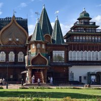 Дворец царя Алексея Михайловича в Коломенском :: <<< Наташа >>> Дворец царя Алексея Михайловича в Коломенском :: <<< Наташа >>>