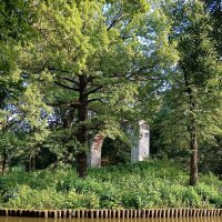 Русалкины ворота. :: Леонид Иванчук