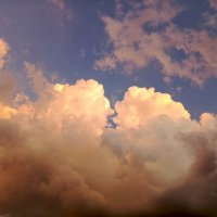 Целующиеся облака :: Татьяна Пальчикова
