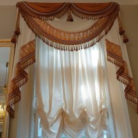 Екатерининский корпус,Петергоф :: Любовь Сахарова