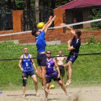 Сражение на пляже :: Наталия Григорьева