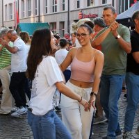 Танцплощадка :: Юрий. Шмаков