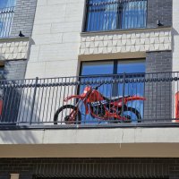 Личная парковка. :: Галина Левина