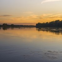 Куда уходит день уставший :: Владимир Кириченко Куда уходит день уставший :: Владимир Кириченко