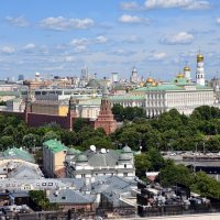 Виды из-под купола храма Христа Спасителя :: <<< Наташа >>>