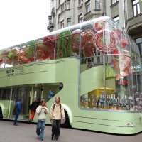 Остановка «Государственный академический театр имени Евгения Вахтангова» :: svk *