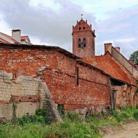 Дворы :: Сергей Карачин