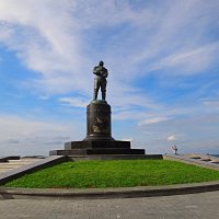 Памятник Валерию Чкалову :: Виктор Мухин Памятник Валерию Чкалову :: Виктор Мухин