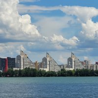 ЖК "Алые паруса" вид с правого берега на левый берег (14 час. 17 мин.) :: Татьяна Машошина