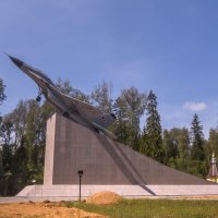 Мемориал на месте гибели Юрия Гагарина и Владимира Серёгина Владимирская область :: Сергей Цветков