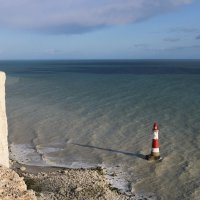 Маяк у меловых скал :: Ольга 