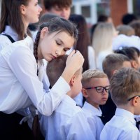 Расстроился. :: Лилия .