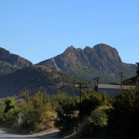 Мавзолей в горах :: Vlad Сергиевич