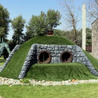 Чей то дом. :: Владимир Моисеев