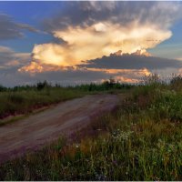 Июльский вечер :: Валентин Котляров