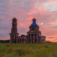 *** :: Виталий Емельянов