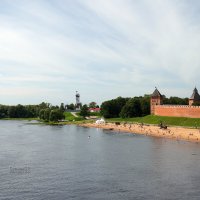 Новгородский вид с Горбатова моста :: Сергей Беляев