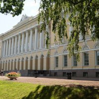 Михайловский дворец :: Сергей Беляев