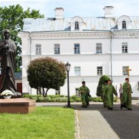 Валаамский Спасо-Преображенский монастырь.Памятник Божьей матери :: Любовь ***