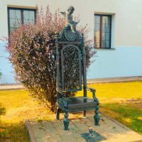 Орша. ЗАГС. Трон и туфелька Золушки. :: Галина Бобкина