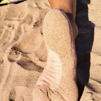 На пляже :: Александр Чашин