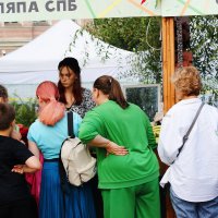 Ему тоже нужна шляпа. :: Виктор Никитенко