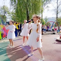 Мы молоды, веселы, задорны! :: Vladimir Semenchukov