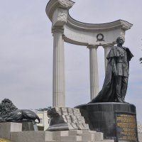 Памятник Александру II Освободителю :: Татьяна Машошина Памятник Александру II Освободителю :: Татьяна Машошина