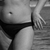 На пляже Причерноморья :: Сергей Порфирьев На пляже Причерноморья :: Сергей Порфирьев