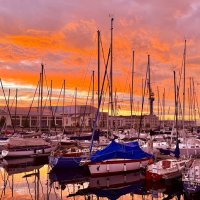 ГРОМАДA  ПАРЯЩИХ ОБЛАКОВ... :: Mila .