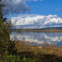 Осень на Ангаре :: Сергей Шаврин