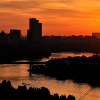 Пылал закат,,,чего же боле,,,,) :: Анатолий Колосов