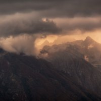 Закат в Чегеме. :: Егор Бугримов