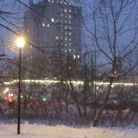 Вечер на окраине Москвы :: Дмитрий Никитин