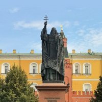 Памятник Патриарху Гермогену :: Андрей Л. В. Памятник Патриарху Гермогену :: Андрей Л. В.