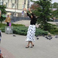 В ритме  танца :: Валентин Семчишин