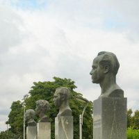 ОНИ_БЫЛИ_ПЕРВЫМИ :: Сергей Янович Микк