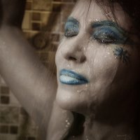 - :: Джованни Луче