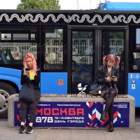 Следующая остановка Октябрь! :: Татьяна Помогалова