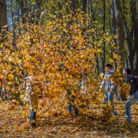 Люди в городе :: Aleksey Afonin