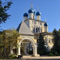 Казанская церковь в Коломенском :: <<< Наташа >>>