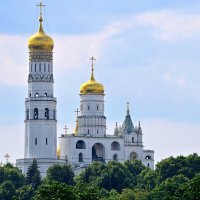 "А я иду, шагаю по Москве..." :: Владимир Мигонькин