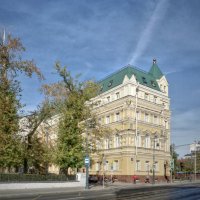 Улица Остоженка :: Andrey Lomakin