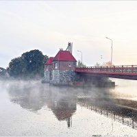 Утро. Мост в туманной дымке. :: Валерия Комова Утро. Мост в туманной дымке. :: Валерия Комова