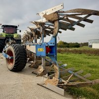 Обработка земли - важнейший труд человека! :: Арина Невская Обработка земли - важнейший труд человека! :: Арина Невская