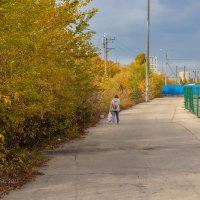 На улице :: Александр Синдерёв