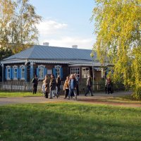 Константиново. Дом священника И.Смирнова .4 октября 2025 г. :: Galina Solovova