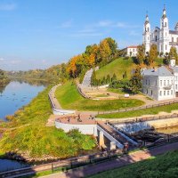 *** :: Роланд Дубровский