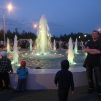 вечерний фонтан :: Владимир 